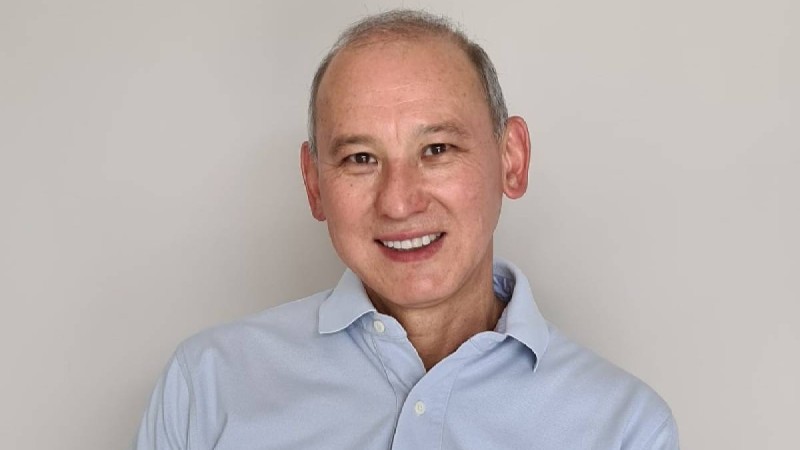 "Неге реакцияңыз мұндай? Абыржып, уайымдауыңыз керек қой". Мұхтар Жәкішев ҚР ҰҚК қалай тергегені туралы