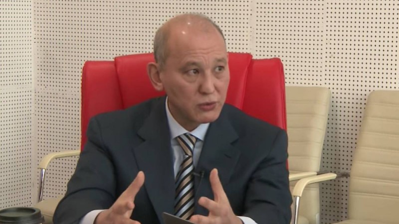 Мұхтар Жәкішев: Путинге "бұл — тең елдердің емес, аға мен іні жасап жатқан келісім" дедім