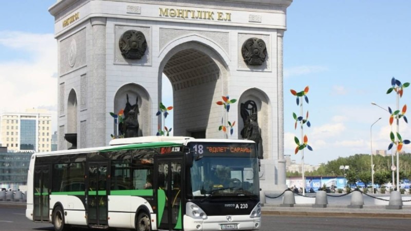 Астана әкімі неге автобуспен жүрмейтінін айтты