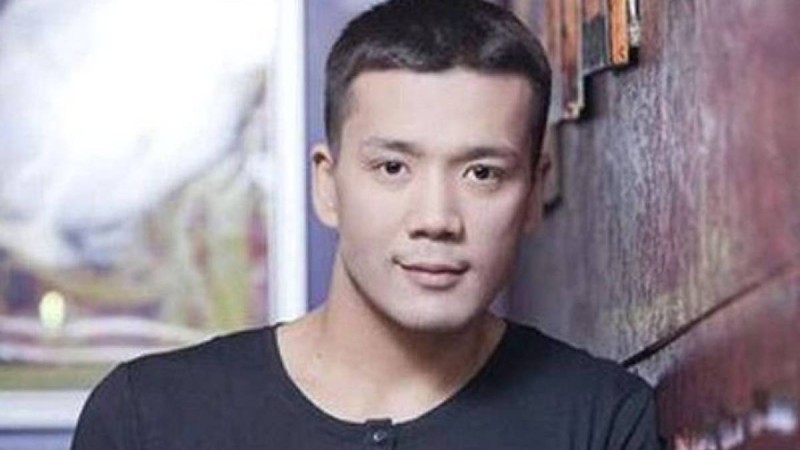 "Бір айда - 7 мың теңге": Дастан Оразбеков базарда арба айдап, табыс тапқан