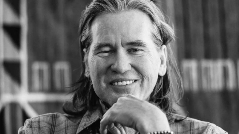 «Бэтменді» сомдаған актер өмірден өтті