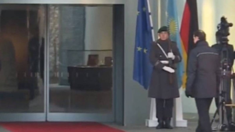 Меркель Қасым-Жомарт Тоқаевты қабылдады – видеотрансляция