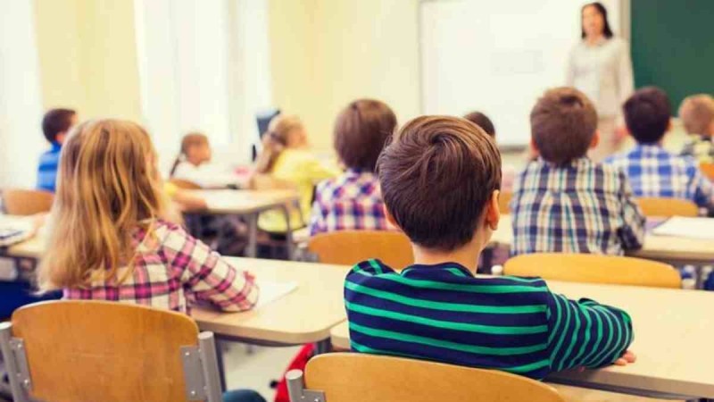 Елімізде оқушы санының көптігіне байланысты мектеп директорларын жазалап жатыр