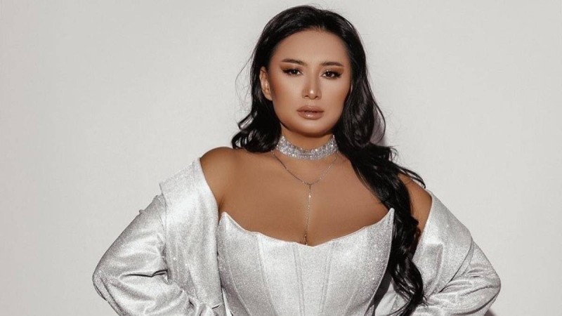 «Ұзақ күттім»: Мәдина Сәдуақасова қуанышты жаңалығын бөлісті (ВИДЕО)