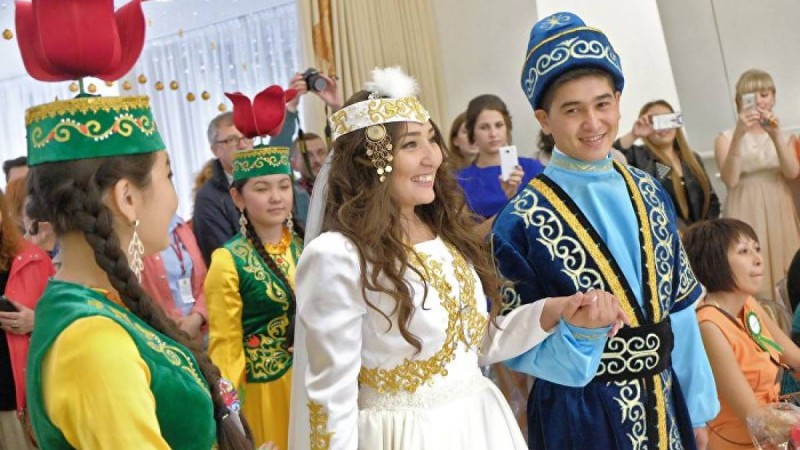 Үкімет қазақтың тойларын кейінге қалдыруға кеңес берді