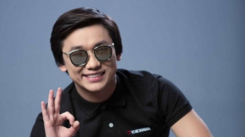 «Олар күнде ананас пен банан жейді” - Қайрат Нұртас отбасын асырап отырғанын айтып мақтанды