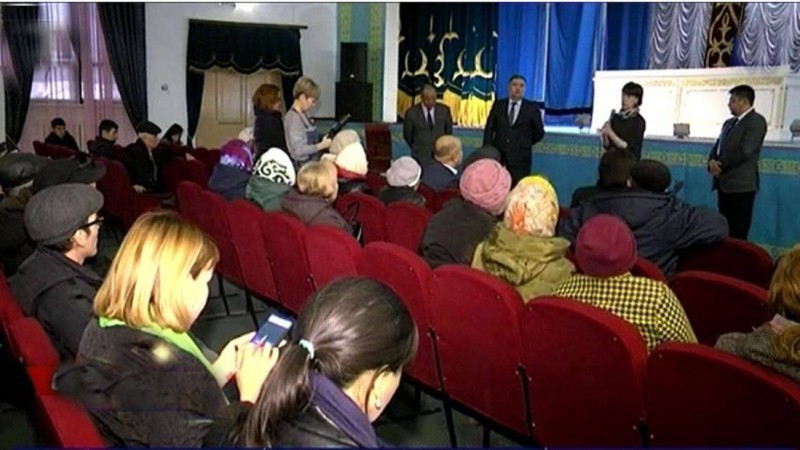 "Біздің дәрігерлер коронавирустың таралуына тойтарыс бере алмайды": БҚО тұрғындары карантиндік пунктің ашылуына наразы - Қазақстан жаңалықтары