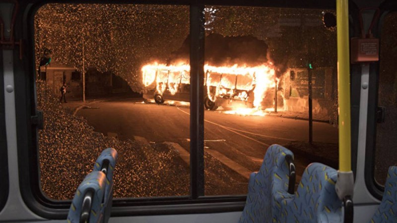 Нұр-Сұлтан маңында жолаушылар автобусы өртеніп кетті