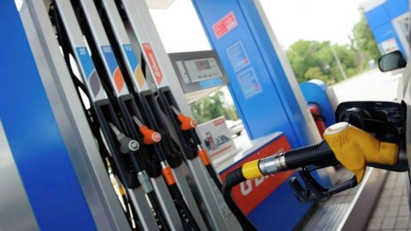 Қаржы министрі бензиннің неге қымбаттағалы жатқанын түсіндірді