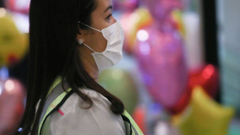 Ғалымдар коронавирустың белгілері неше күнде байқалатынын анықтады