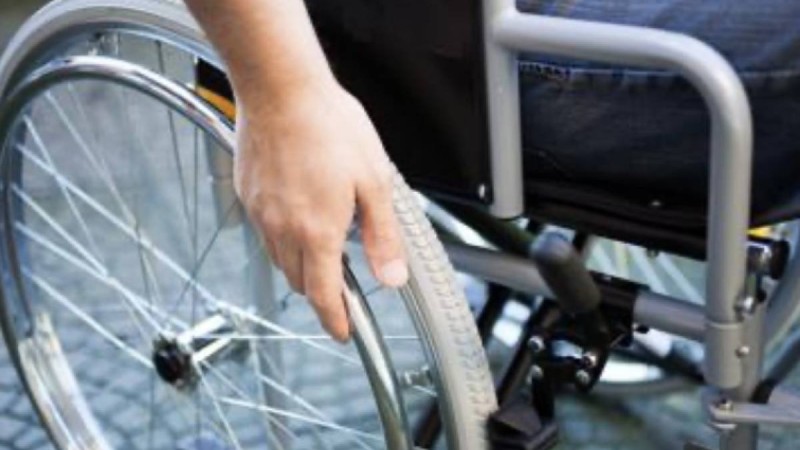 Жезқазғанда лауазымды шенеунік мүгедек қарттардың 44 млн теңгесін өз қалтасына басқан