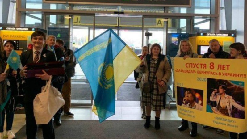 Димаш Құдайберген, Киев қаласына қош келдіңіз: Қазақстандық әншіні Украинада қалай қарсы алды - Қазақстан жаңалықтары