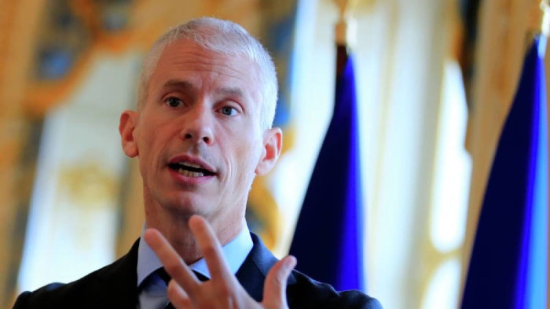 Францияның мәдениет министрі коронавирус жұқтырды