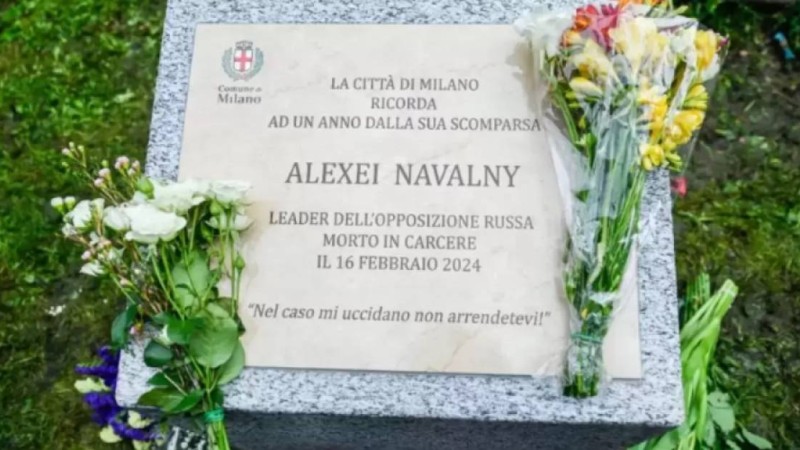 Италияда Навальныйға ескерткіш тақта орнатылды