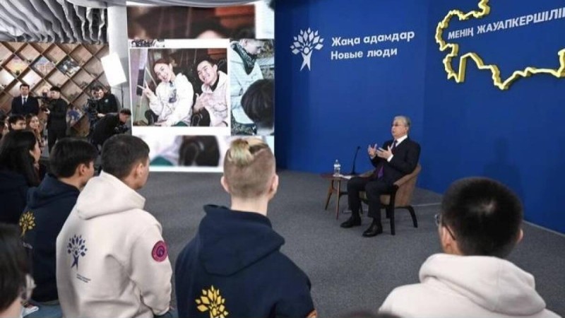 Жаңа адамдар: Жаңа елтаңбамыз жайлы ойланар кез келді