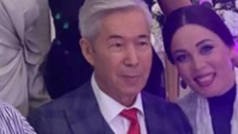 Мейрамбектің тойында бой көрсеткен Нұрғали Нүсіпжанов пен жұбайы елді сүйсіндірді (фото)