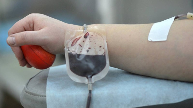 қазақ жігіті қытайларға қалай көмектесіп жүр