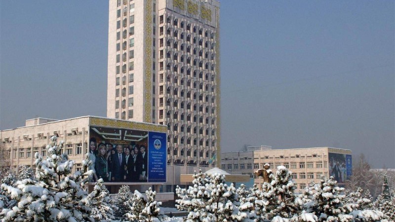 Пәк студенттер тізімі: ҚазҰУ шу тудырған оқиғаға қатысты түсініктеме берді