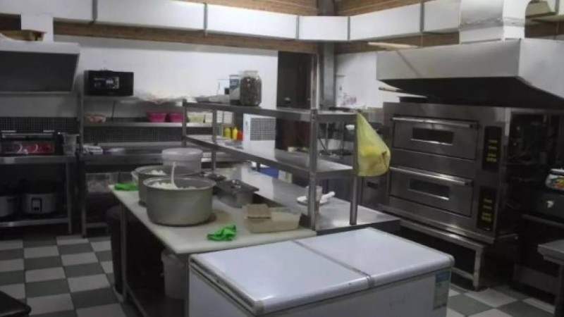 "98 адам ауруханада жатыр": Кентау кафесіндегі жаппай улану дерегі бойынша қылмыстық іс қозғалды