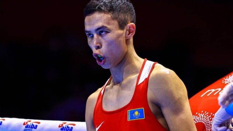 Сәкен Бибосынов бокстан әлем чемпионы атанды