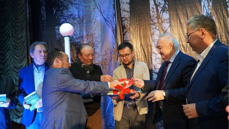 Алматыда ақын Мұрат Шаймаранның шығармашылық кеші өтті (ФОТО)