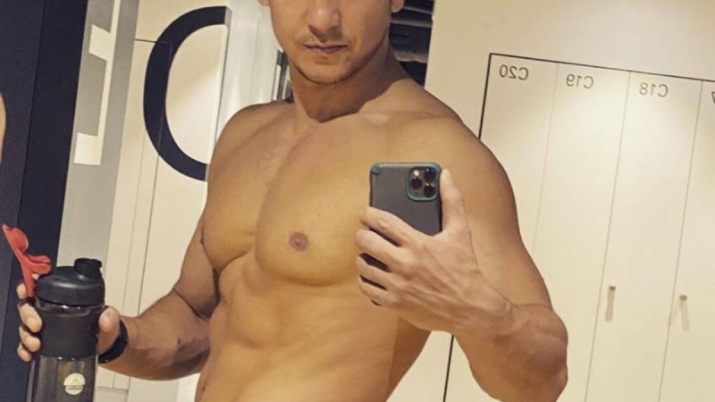 Әкем 33 жасында қатерлі ісік ауруынан қайтыс болды: Шоқан Маратұлы оның не себепті аштық жасап жүргенін айтты - Қазақстан жаңалықтары