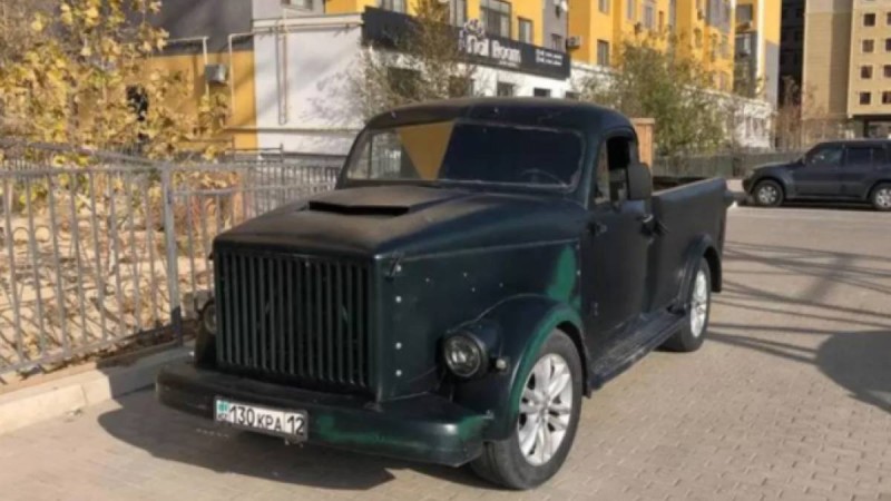 "Қазақтың жігіттері де осындай жасай алады": Жүк көлігінен джип құрастырған ақтаулық туралы не білеміз (фото)