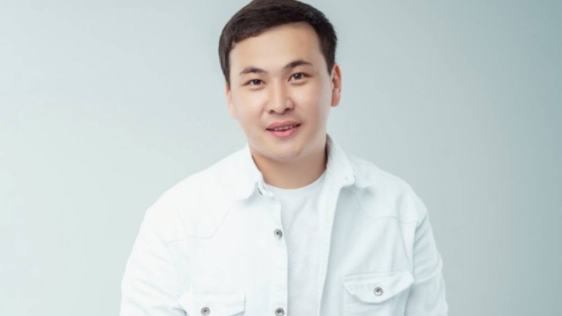 Көпшілікке танымал әнші жол апатына ұшырады