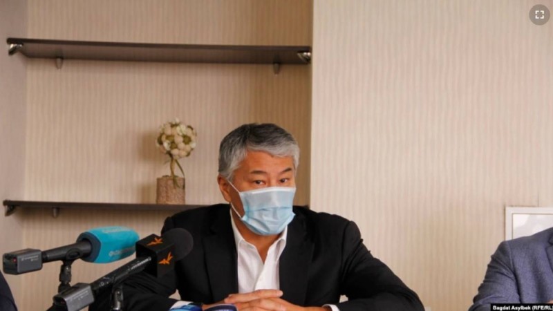 Қарағандыда Covid-ке қарсы ресейлік вакцина өндіретіндер дәрі-дәрмек құны туралы сұрақтан жалтарды