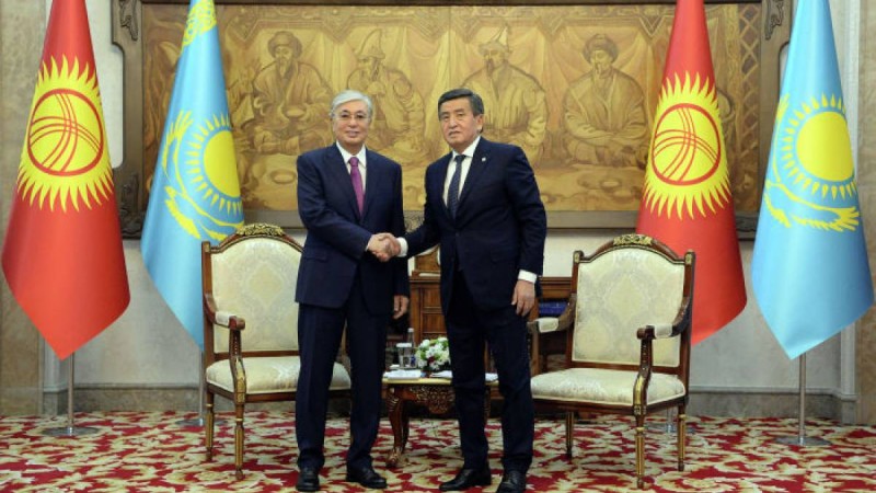 Тоқаев Қырғызстан президентімен келіссөз жүргізді