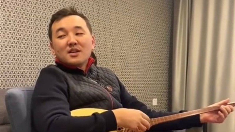 "Шықса екен қорамызға кіріп кеткен бөтен қой": Жандарбек Бұлғақовтың ресейлік орыстарға арнаған әні тарады