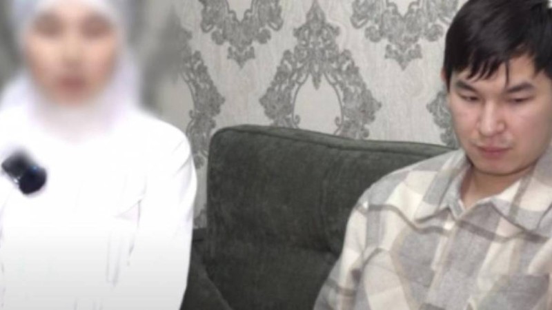 "Құранмен жынын шығарып жатырмыз". Әнші Кенжебек Нұрдолдай әйелін біреулер дуалағанын айтты