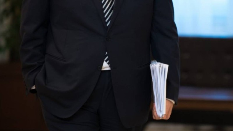 Павлодар облысында медбикеге тиіскен депутат жазаланды