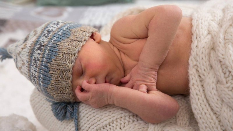 "Неге ұлымның денесін шығармады?". Түркістан облысында тұрғын баласының өліміне дәрігерлерді кінәлады