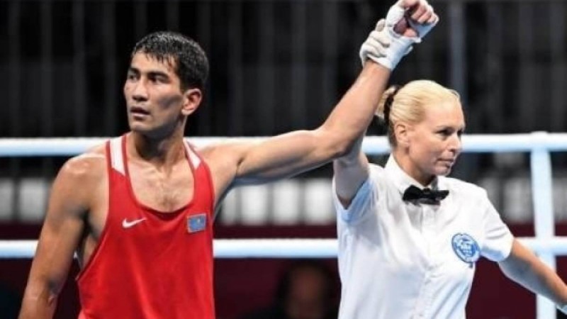 Шымбергенов ирандық қарсыласын уақытынан бұрын жеңді (ВИДЕО)