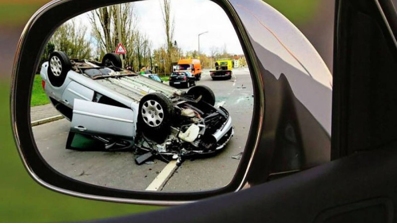 Алматыда Porsche Panamera жүргізушісі жаппай жол апатына себепші болды – фото