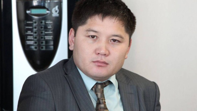 "Қазақстандықтар жұмақтағыдай өмір сүреді: журналист Ербол Мәндібек Президент сайлауына үміткер болатынын мәлімдеді