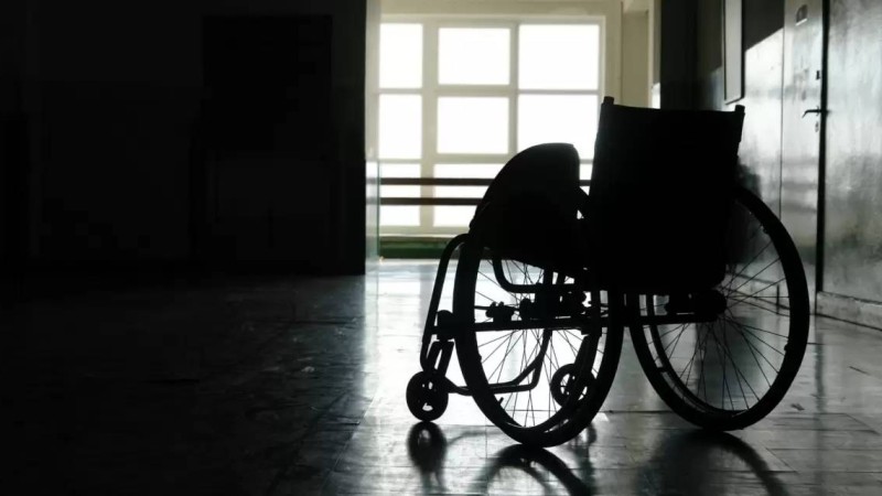 Түркістанда 24 жастағы мүгедек жігітті 6 адам зорлап келген