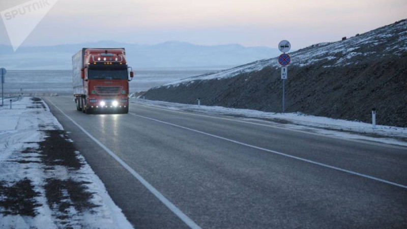 Алматы облысының тұрғыны туысының мәйітін жол жиегіне лақтырып кеткен