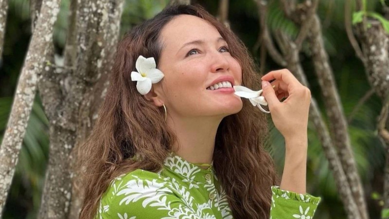 "Ислам діні құптамайды": Кәмшат Жолдыбаеваның жаңа мамандығы сынға қалды