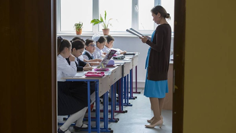 Министр мұғалімдердің мәселесін шешетін бұйрық күшіне енгенін айтты