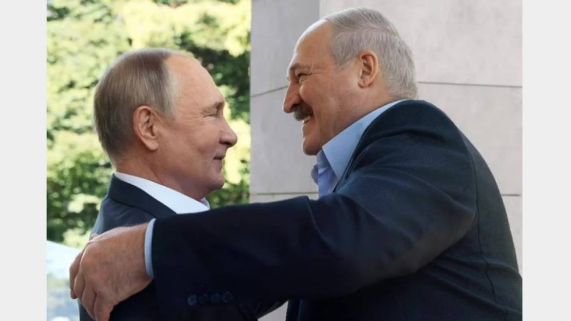 Лукашенконың Путинмен жасырын түрде жүргізбек болған келіссөзінің құпиясы ашылды