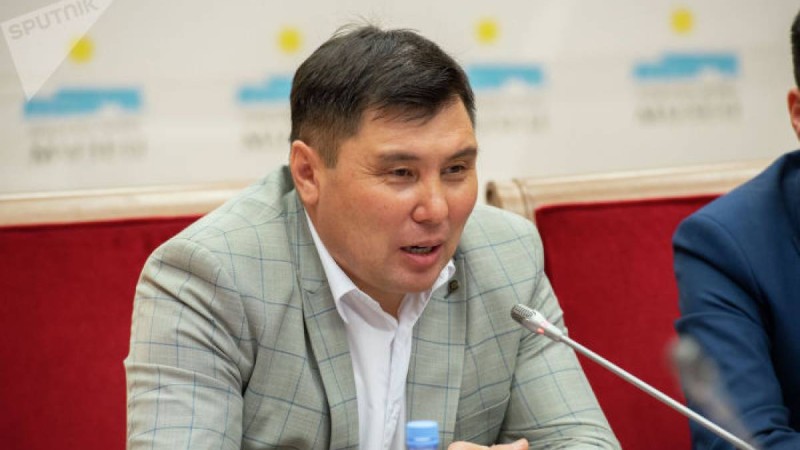 Белгілі абайтанушының мектепте оқыған дәрісі дау туғызды