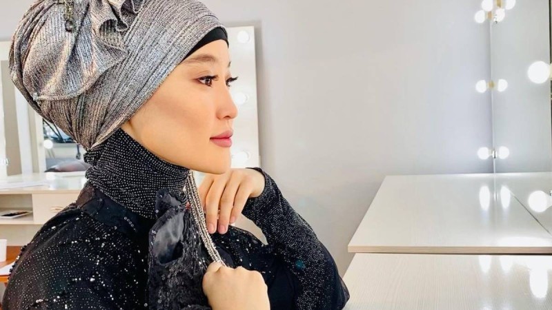 Мөлдір Әуелбекова: Намазға келгеніме Аллаға шүкір 6 жыл болды. Себепкер — асқар тауым әкем