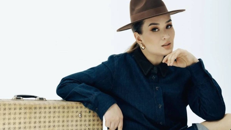 "Көп отбасы ажырасады": Роза Рымбаеваның келіні тұрмыс құрған кезін есіне алды