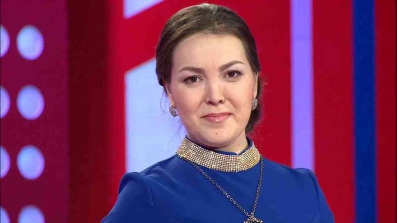 «Ауруым емделмейді, менімен бірге кетеді»: Жұлдызай Дүйсенбиева айықпас дертке шалдыққанын айтты