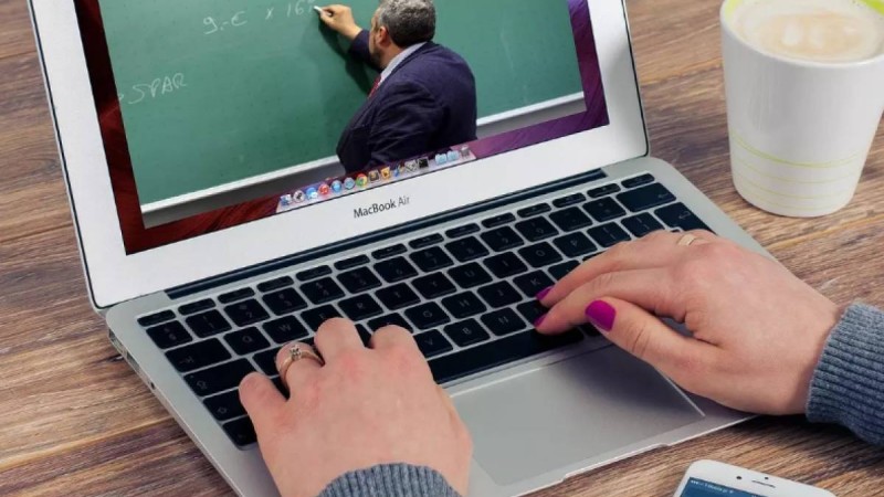 2023 жылға қарай мұғалімдердің жалақысы екі есе артады