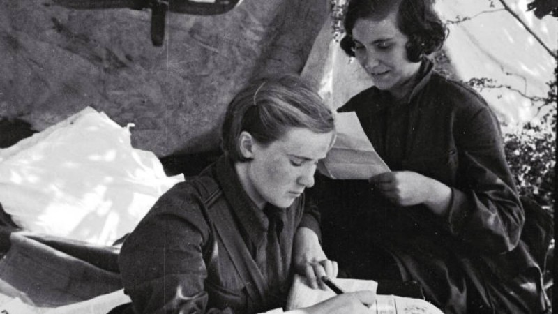 Фашистерге қарсы соғысқан қазақ қыздары туралы не білеміз?