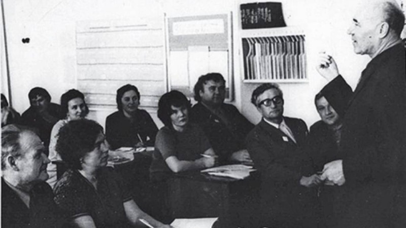 Макаренконы қайталап, бүкіл Одаққа танылды – Кубраковтың педагогикалық поэмасы