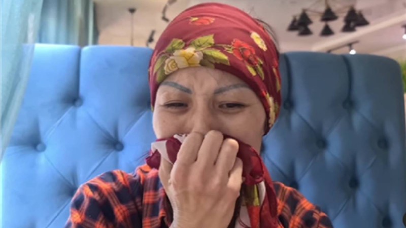 "Қарыз болғаны үшін балабақшада кепілде ұстаған": Соққыға жығылған 3 жасар бала ауруханада көз жұмды